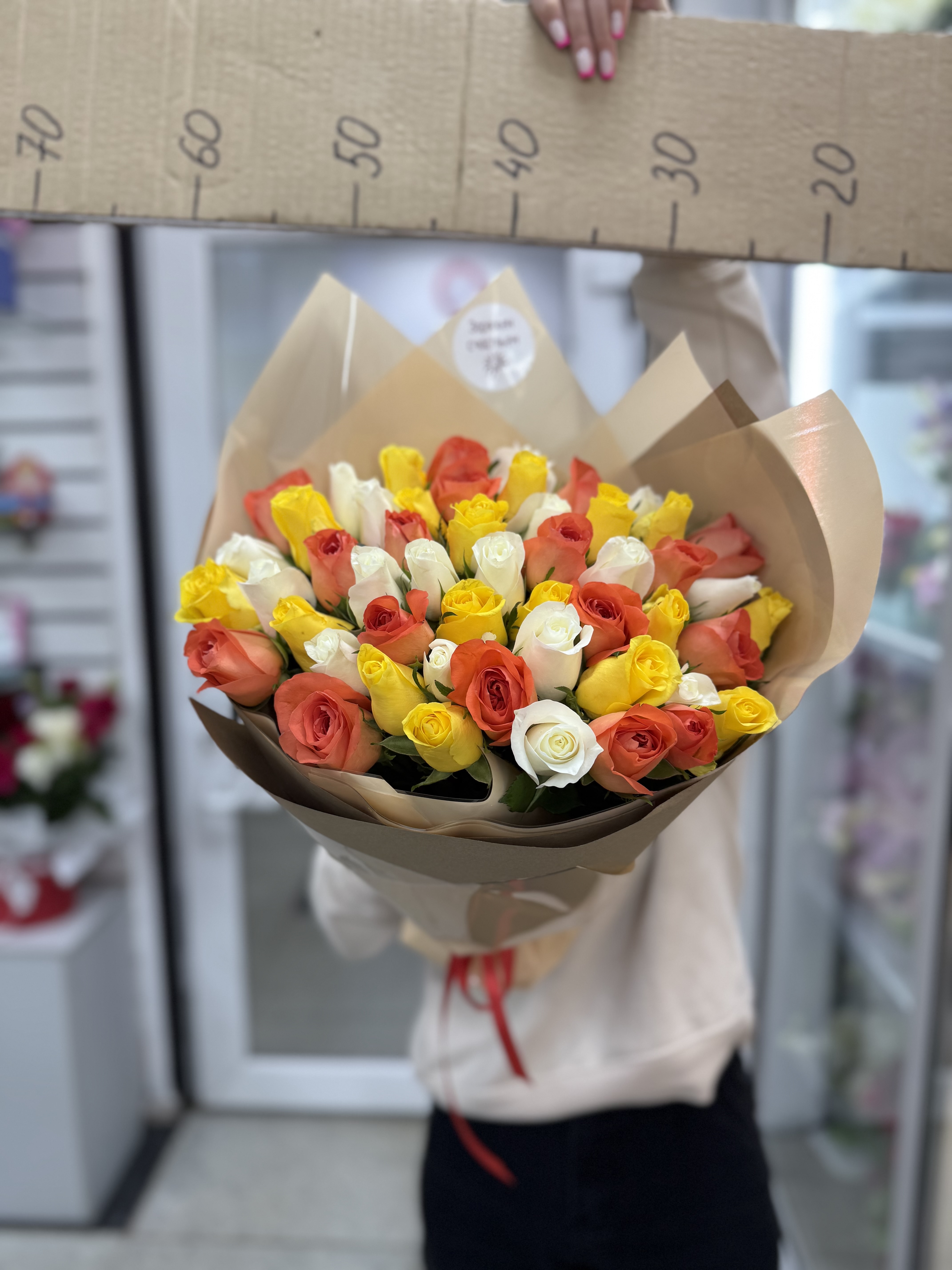 Букет 51 роза 40 см