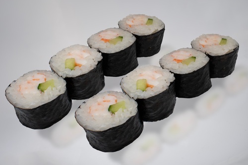 Маки креветка огурец