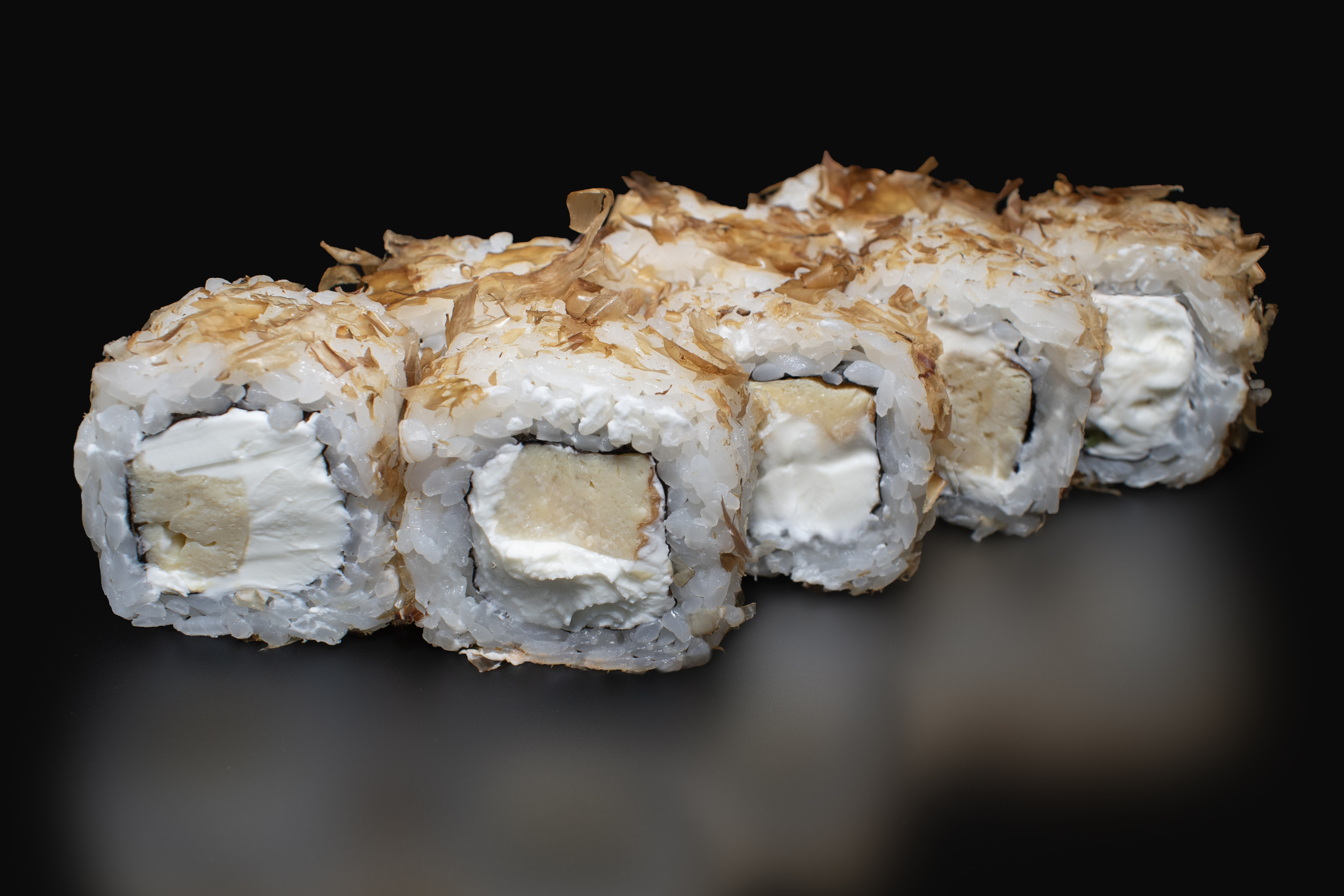 Бонито с омлетом