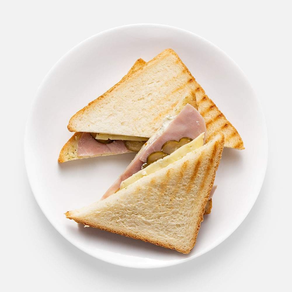 Сендвич с ветчиной