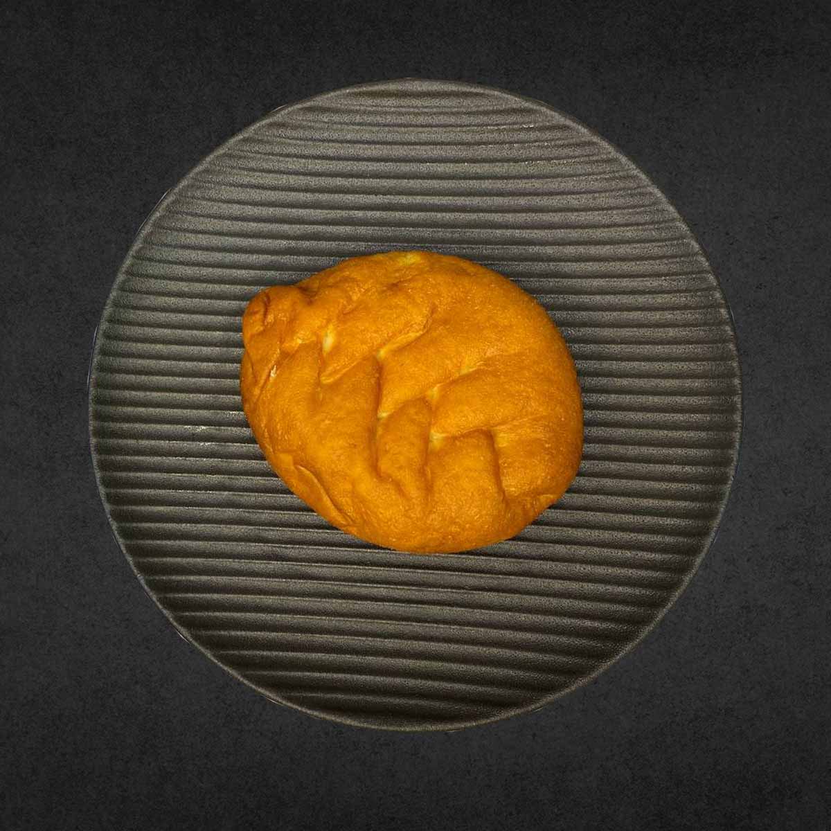 Пирожок с Луком и Яйцом Жареный 100гр шт Мясн.Центр