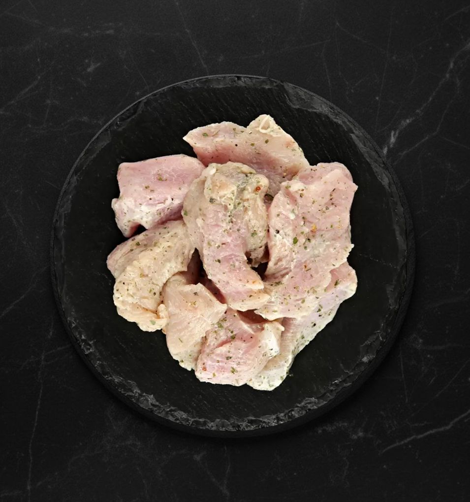 Шашлык из грудки индейки в Чесночном маринаде с травами