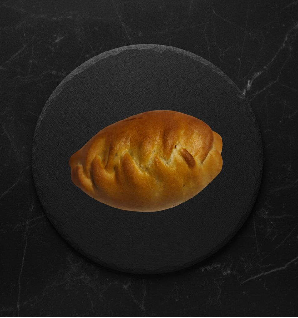 Пирожок с Яйцом и Зел. Луком 100гр шт Мясн.Центр