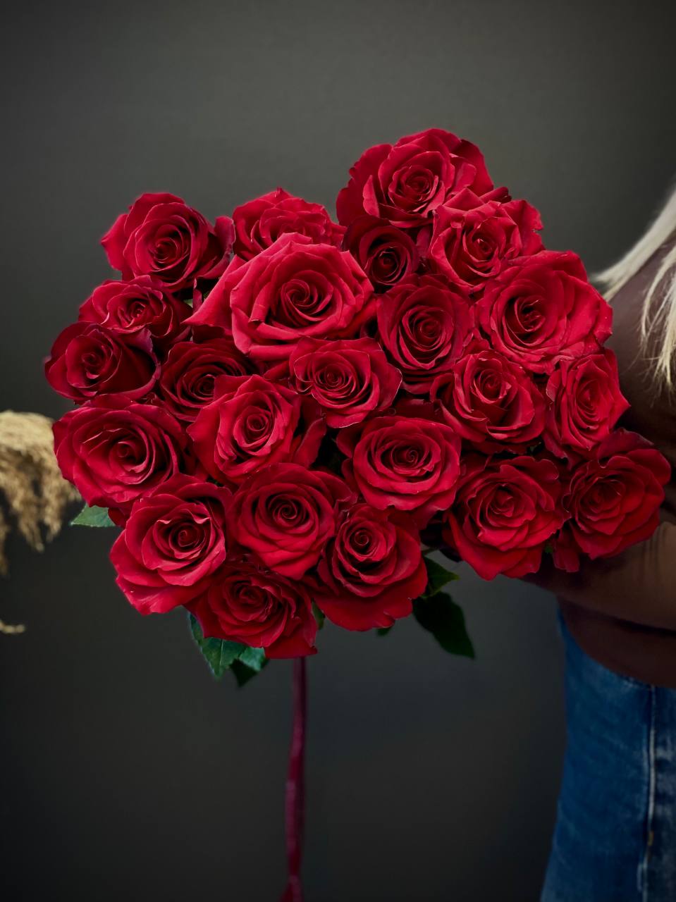 Букет из 23 роз