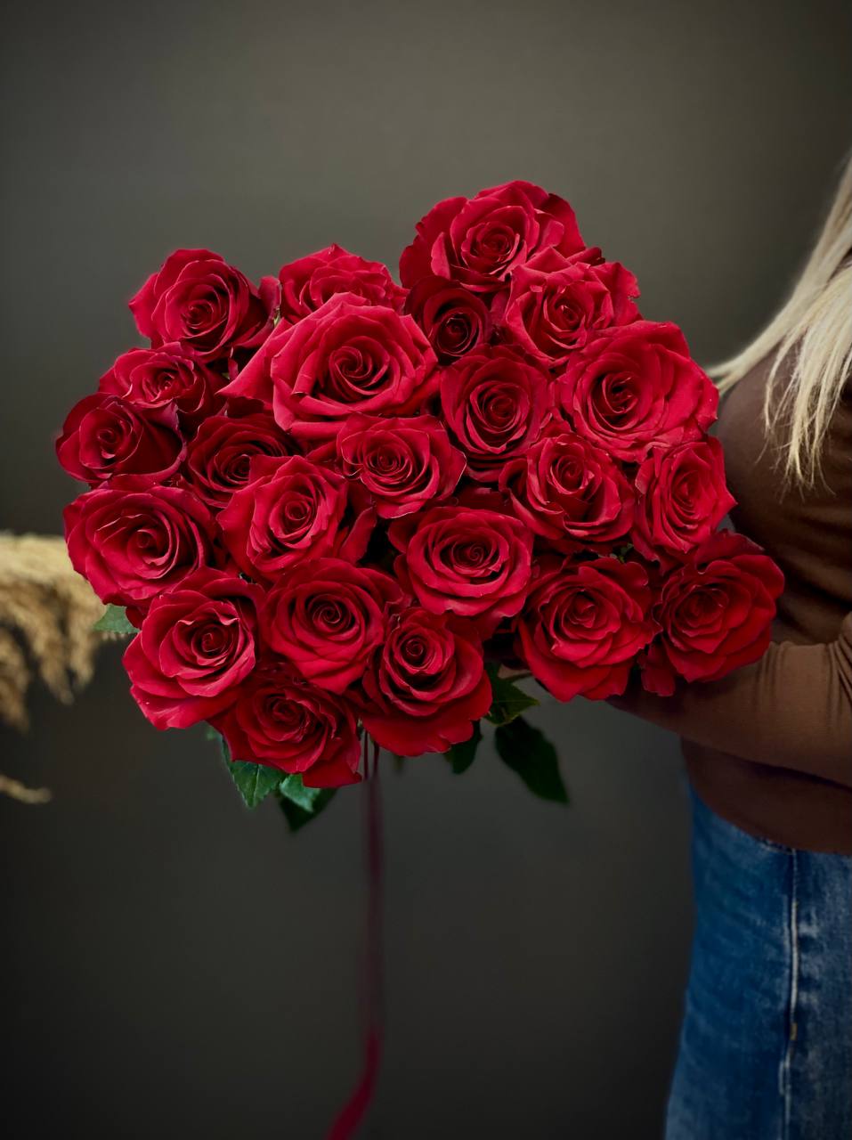 Букет из 23 роз
