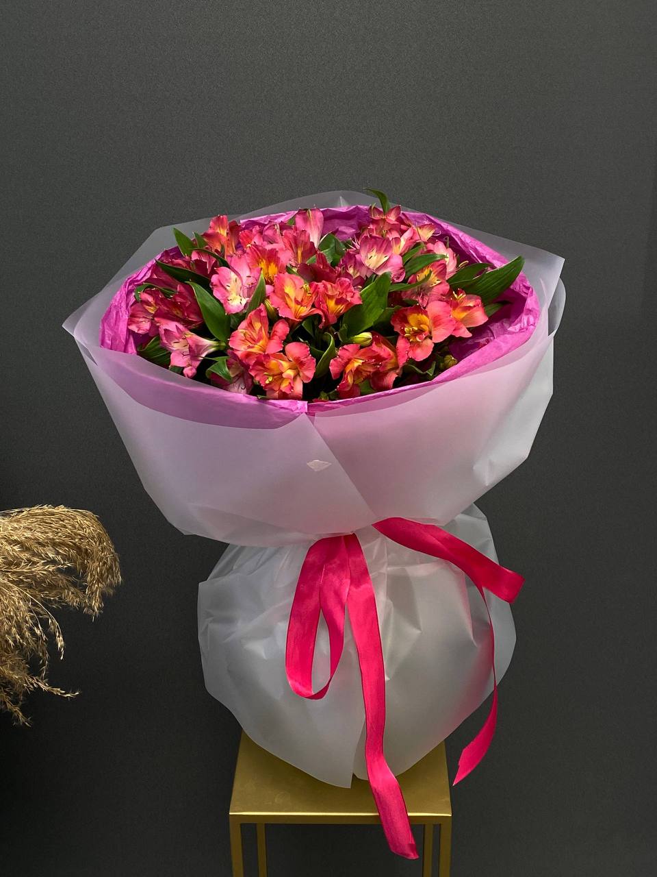 Монобукет из альстромерии