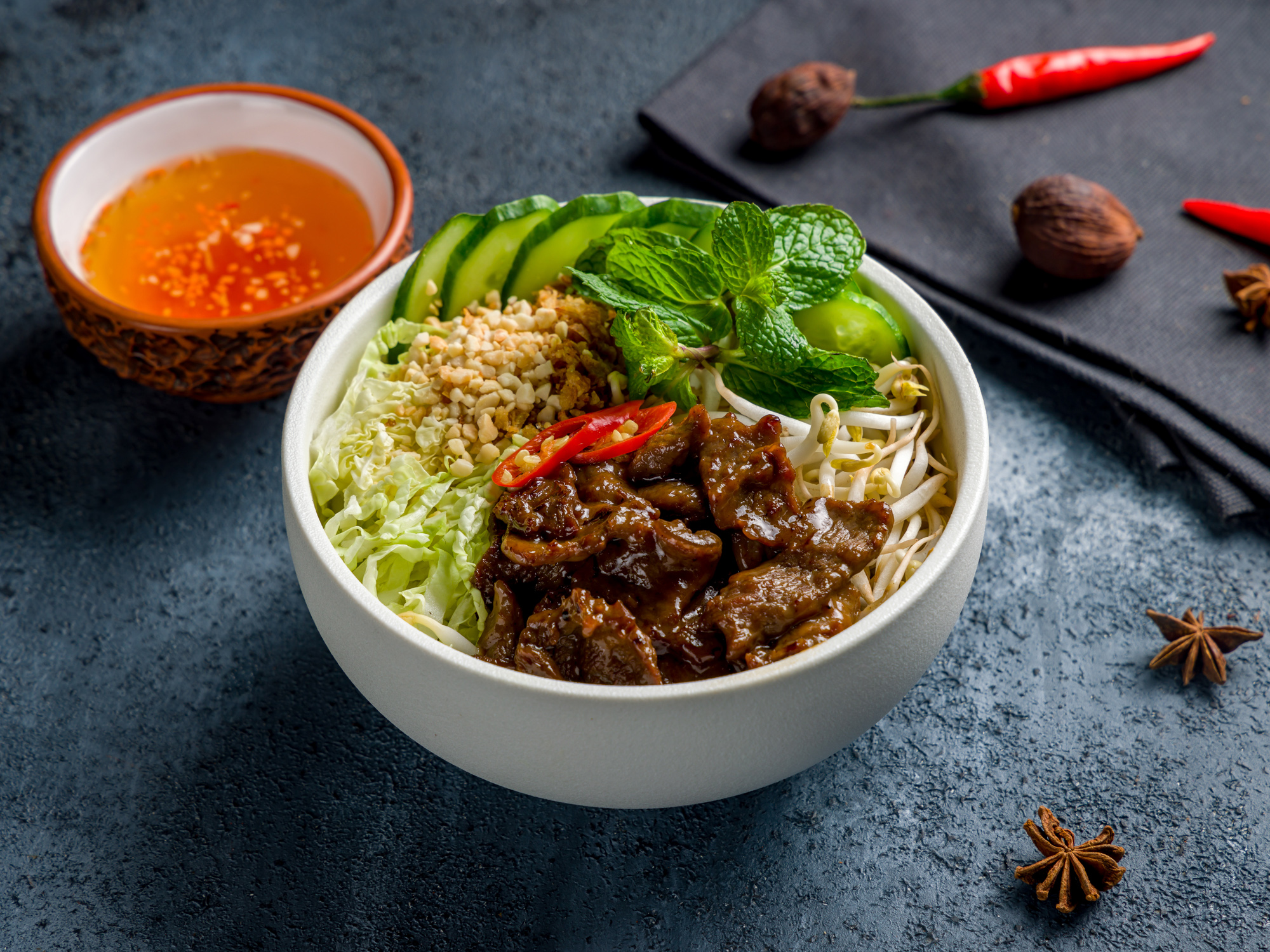 ГОРЯЧИЕ БЛЮДА