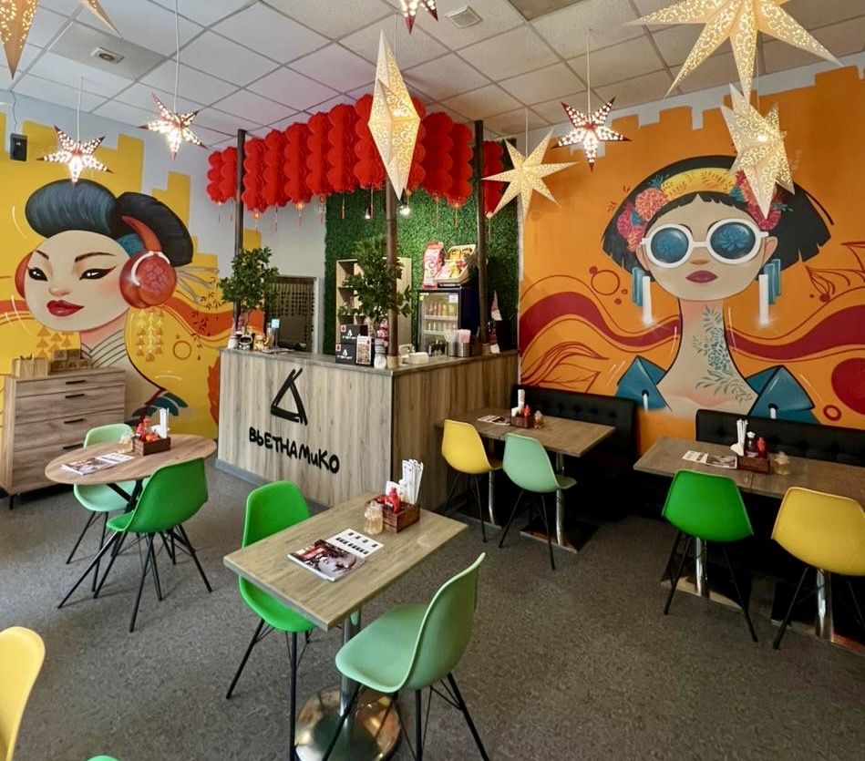 Обновили интерьер кафе на Привольной