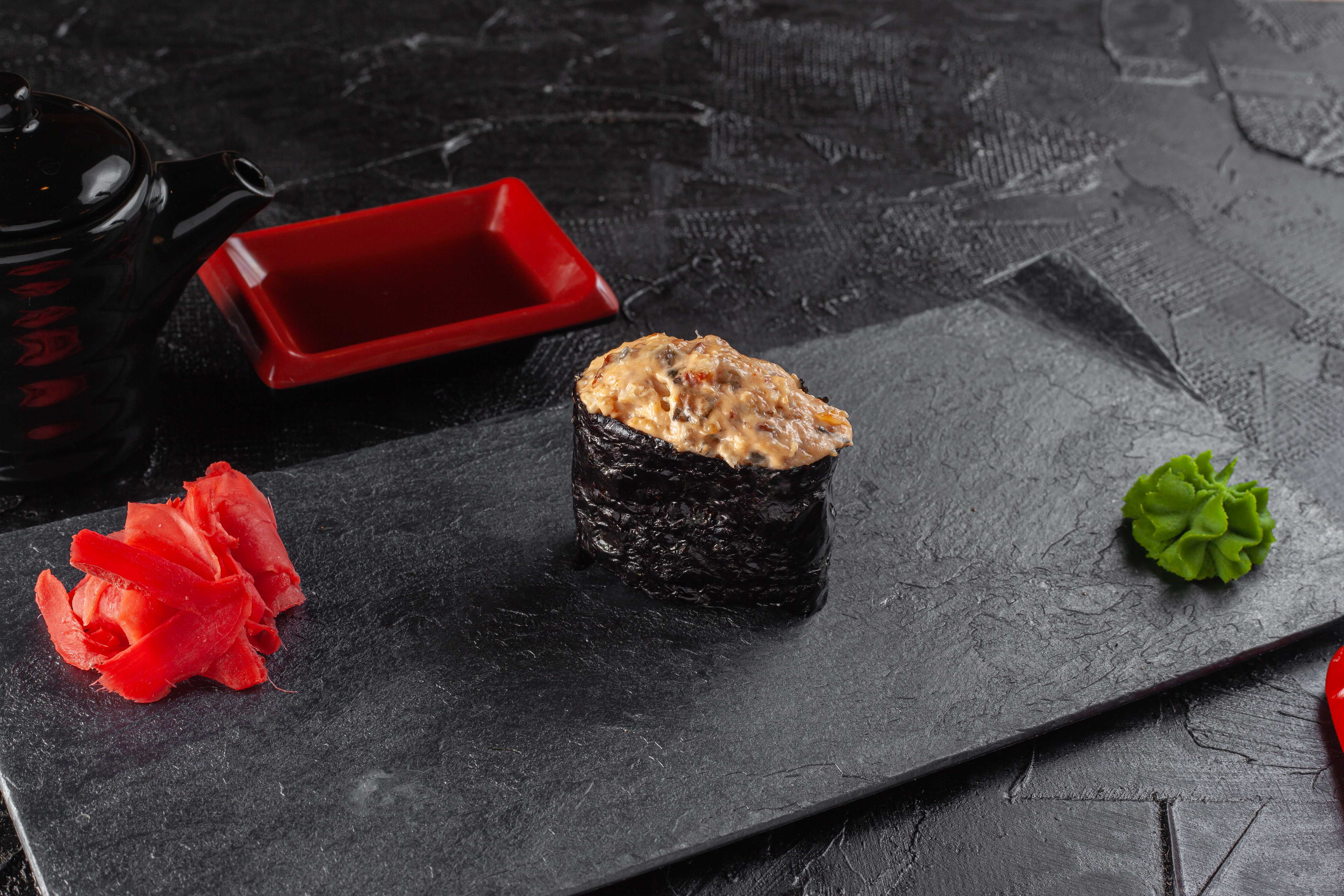 Унаги Спайси Гункан