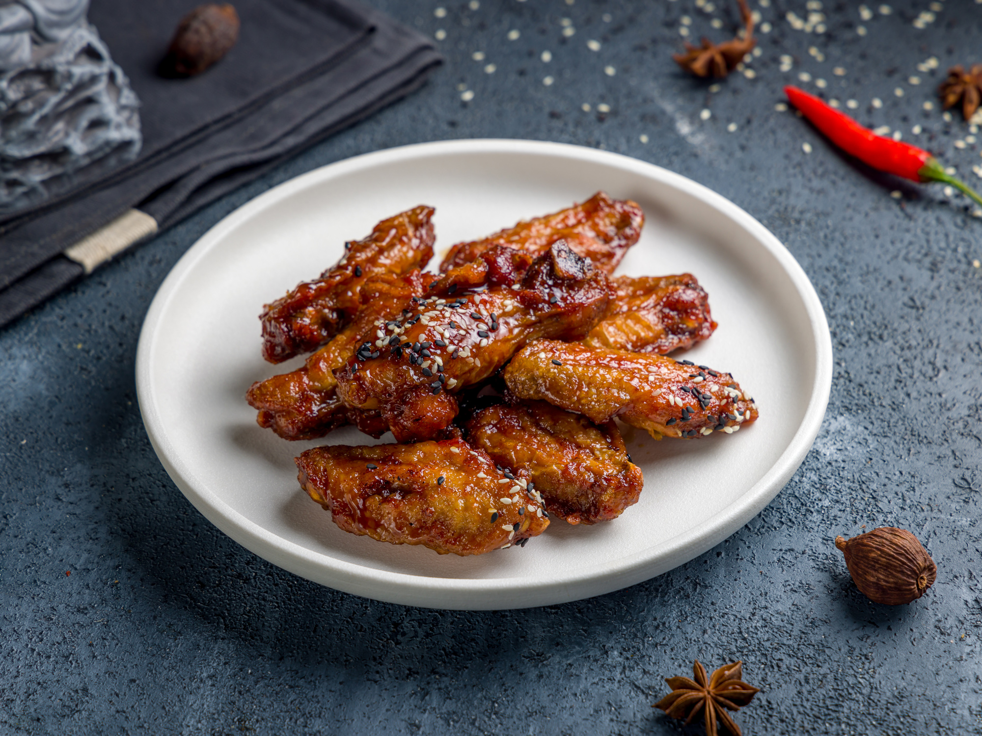 Крылышки в соусе Том Ям (остренькие)