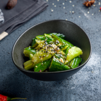 Салат из битых огурцов