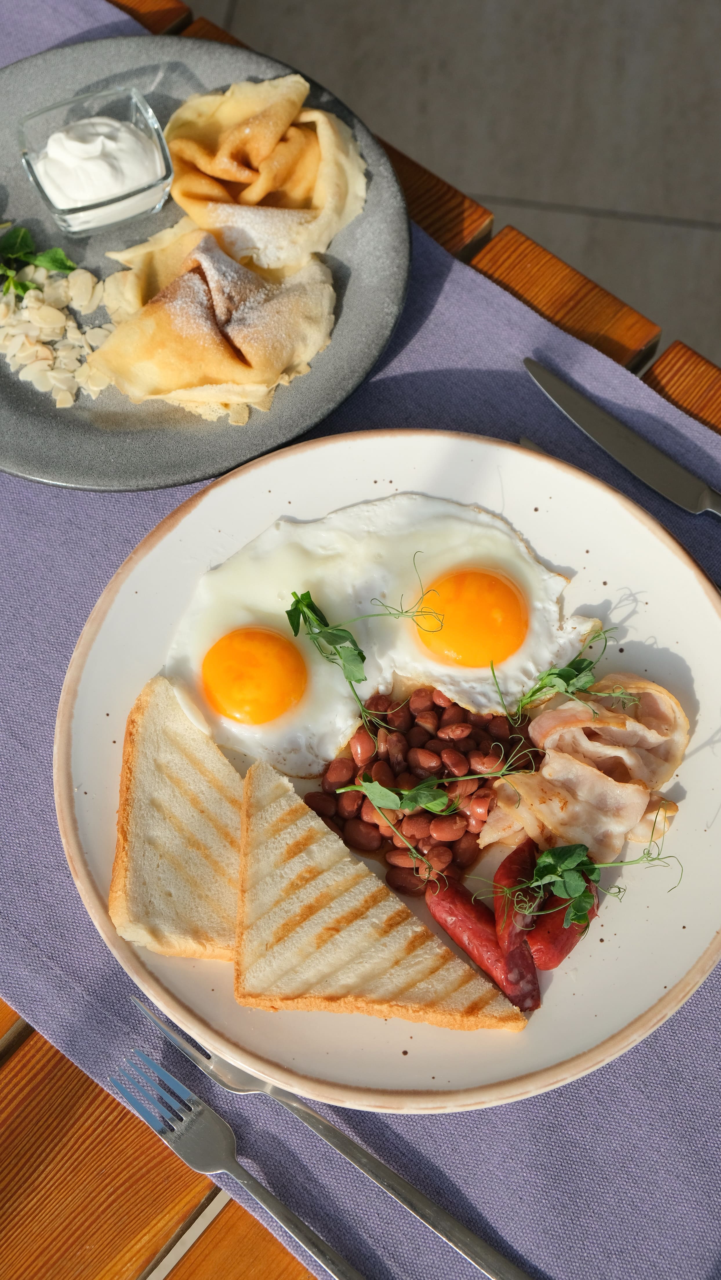 Завтраки с 10:00 до 11:00