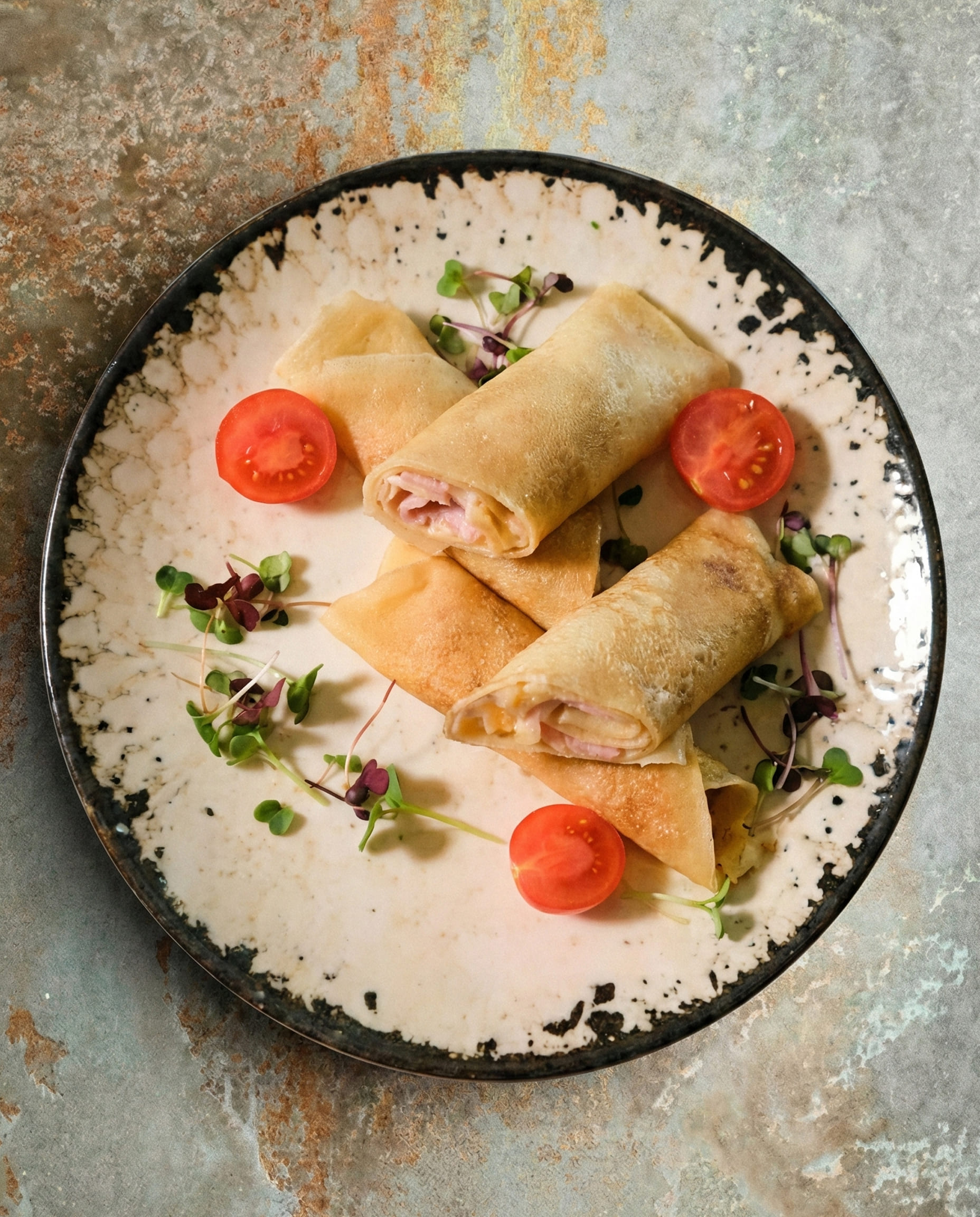 Блины с ветчиной и сыром