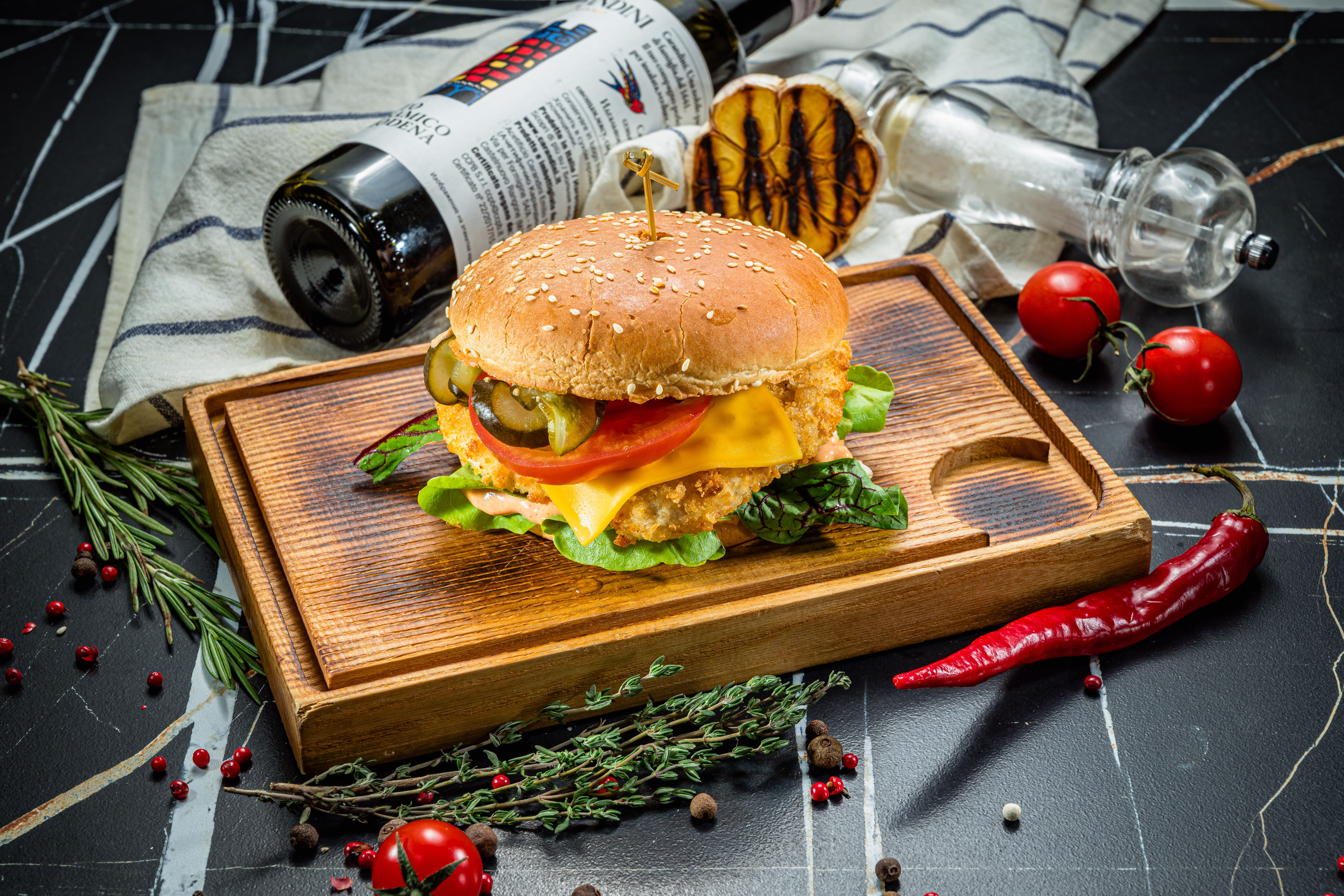 Фирменный Чикенбургер