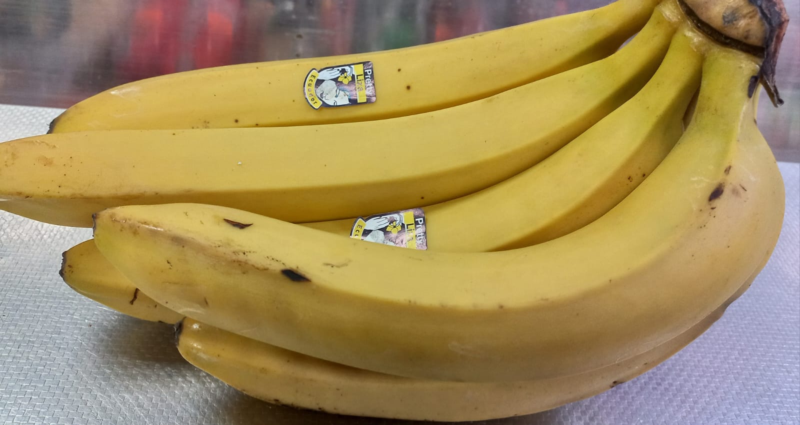 Бананы 1 кг.