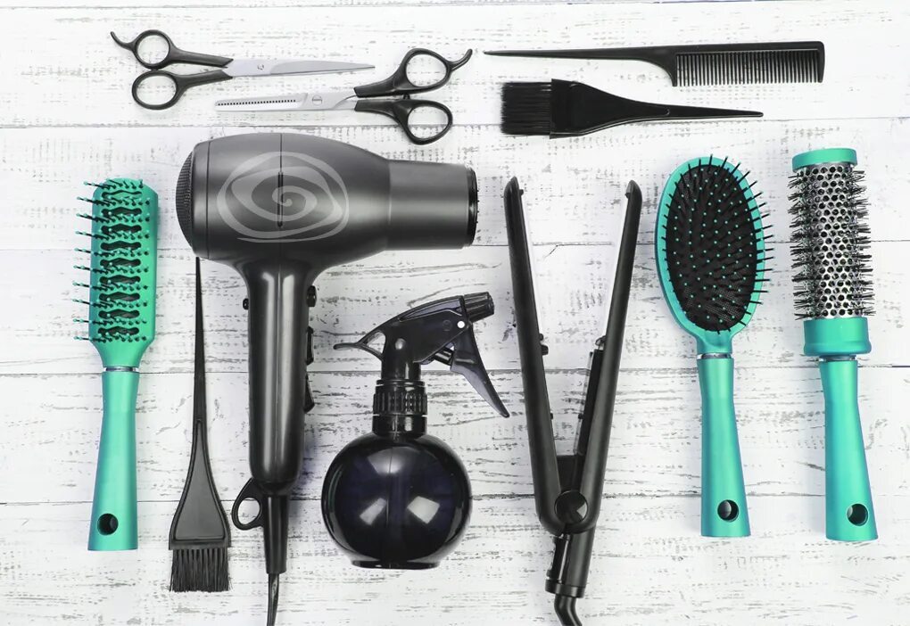 Парикмахерские инструменты и принадлежности