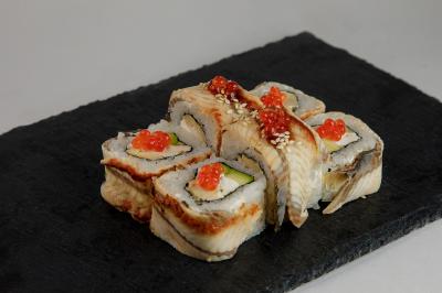 Фирменные роллы.