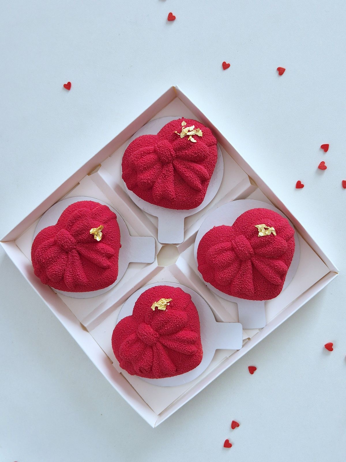 Массовое пирожное Сердце с бантом 💝4 шт