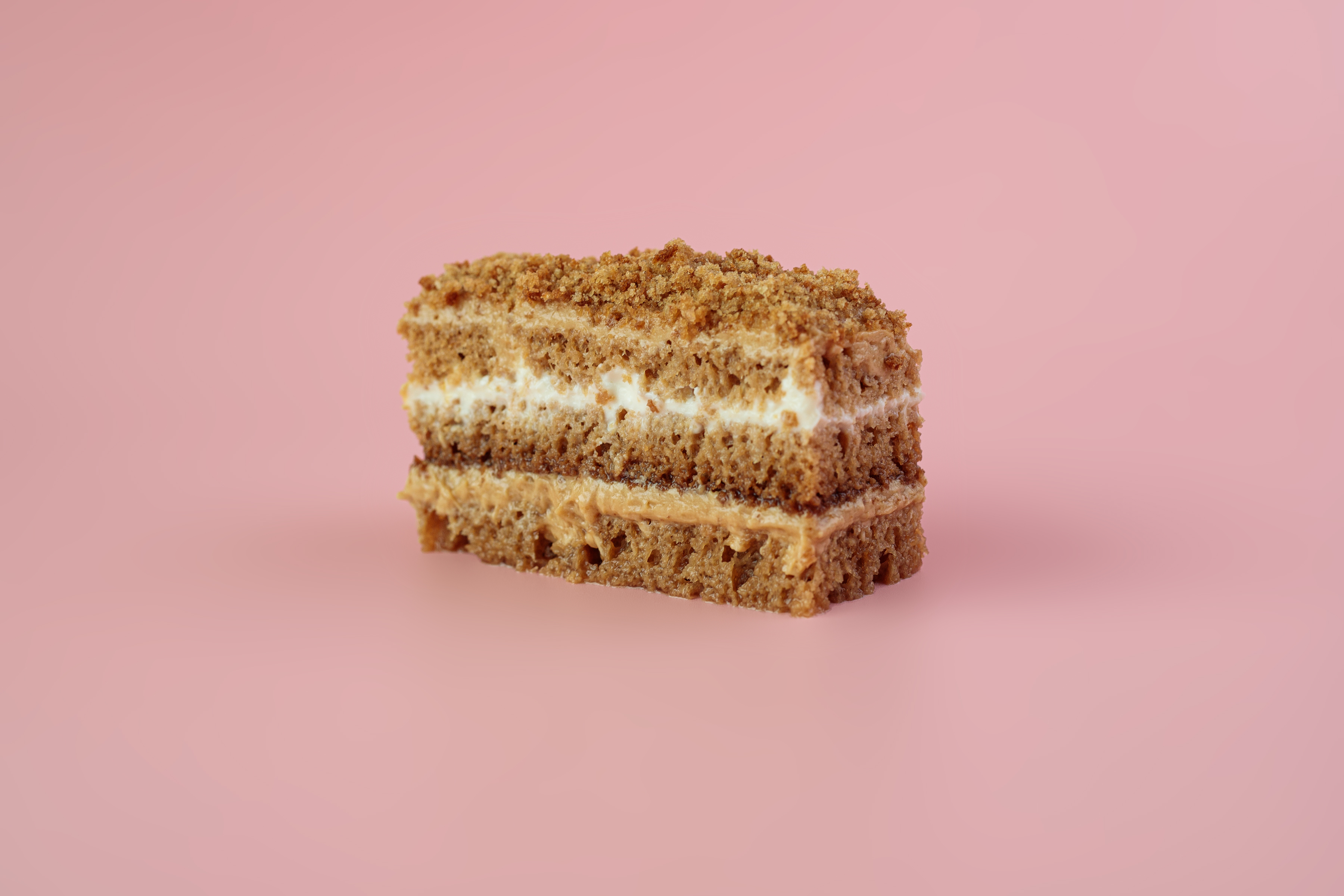 Пирожное Медовая Пчелка