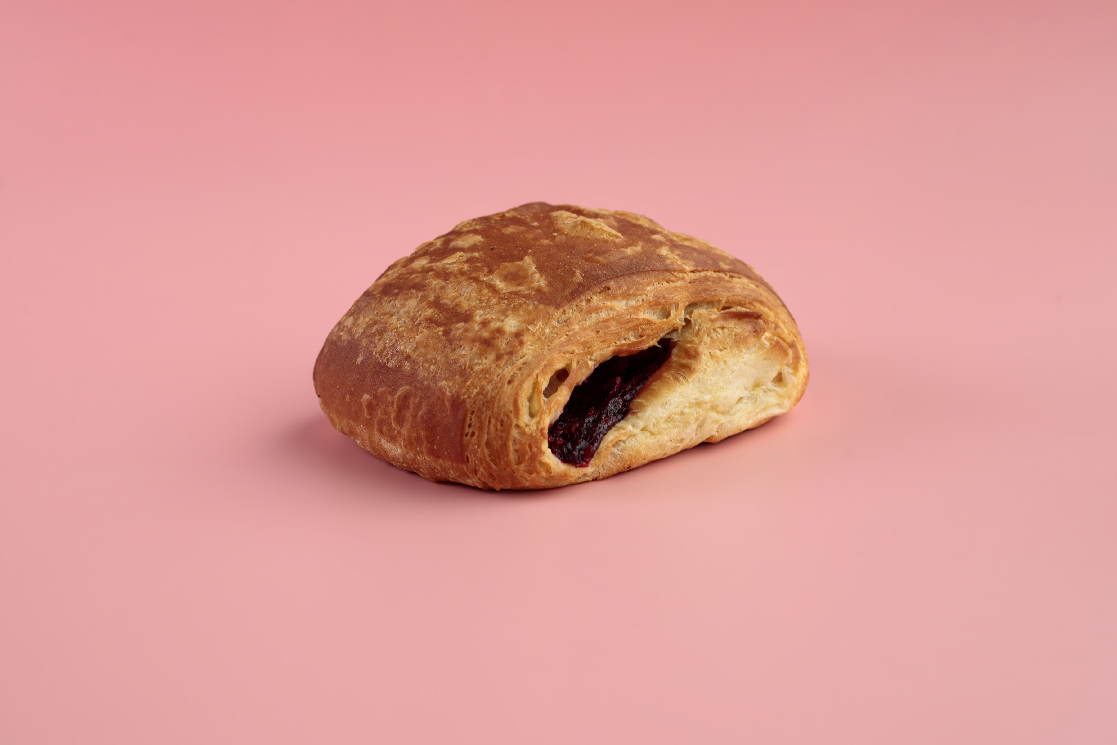 Слойка с Брусникой