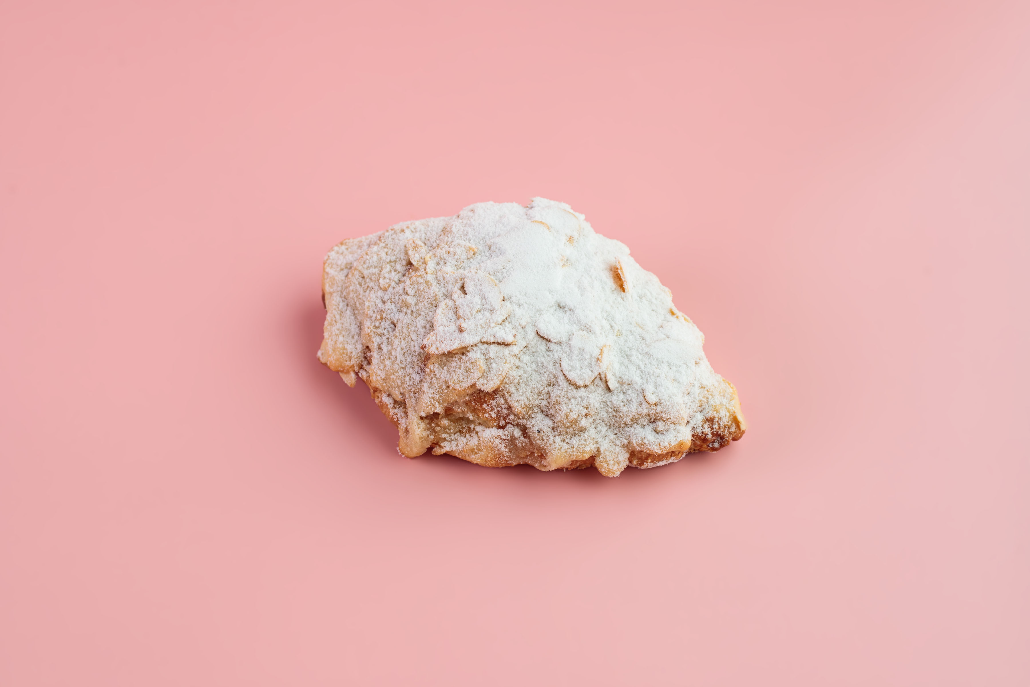 Круассан Миндальный