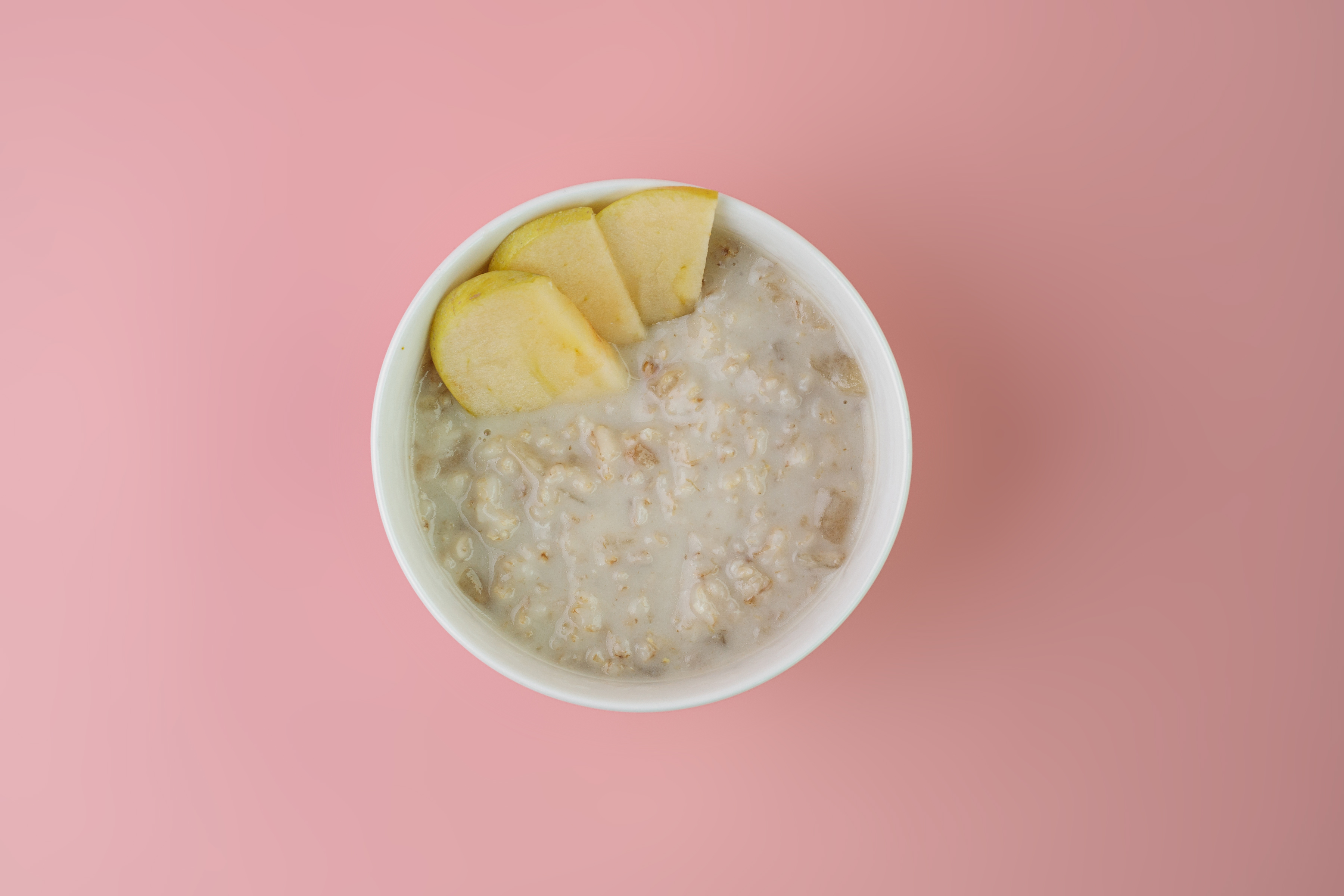 Каша овсяная с яблоком