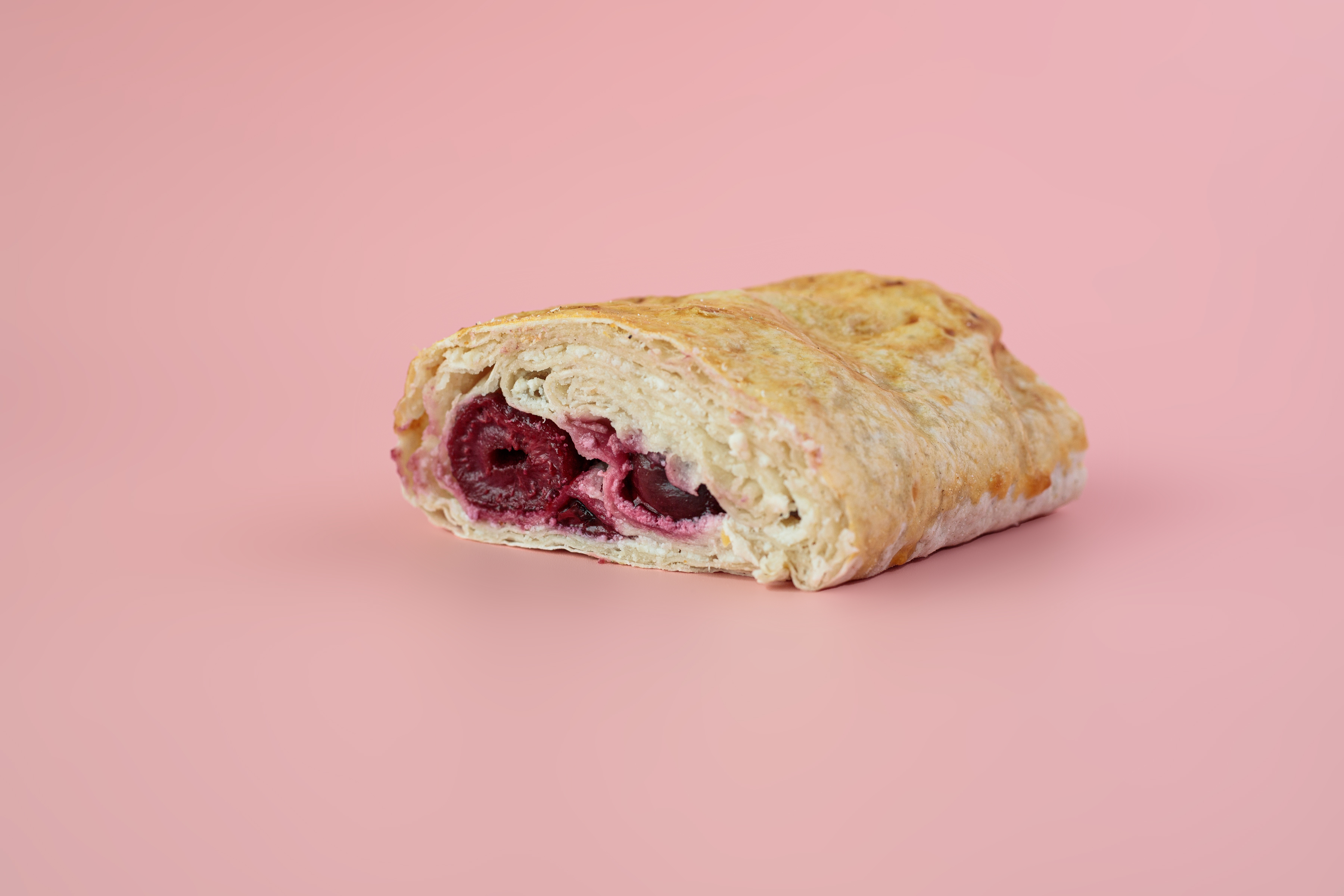 Штрудель с Творогом и Вишней