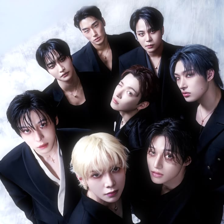 Новое наличие ATEEZ!
