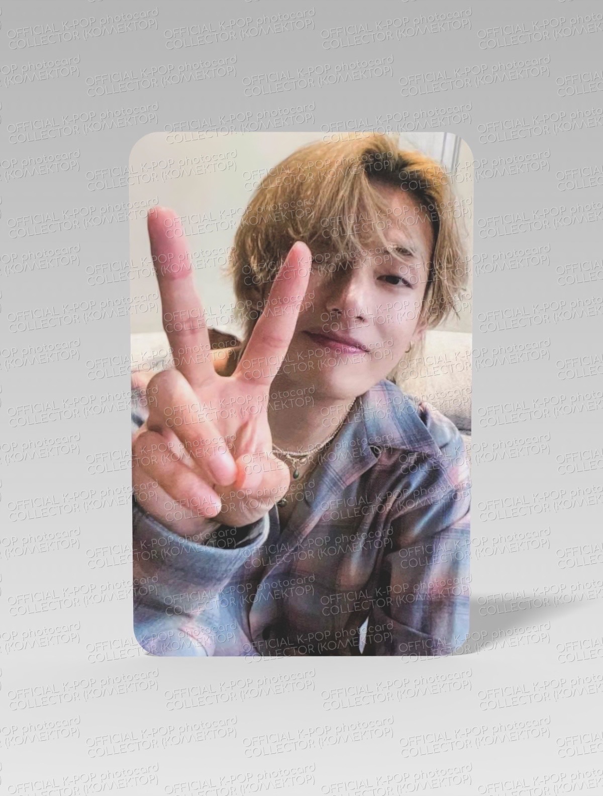 ОФИЦИАЛЬНАЯ K-pop карта V LAYOVER WEVERSE POB (Предзаказная)