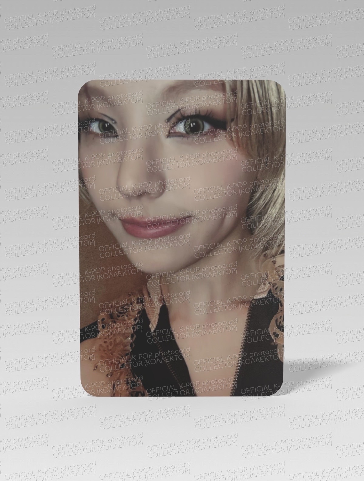 ОФИЦИАЛЬНАЯ K-pop карта Йеджи ITZY TUNNEL (Первая печать)