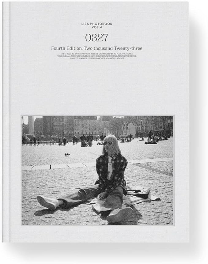 ОФИЦИАЛЬНЫЙ K-pop фотобук LISA 0327 (Vol. 4 ver.)