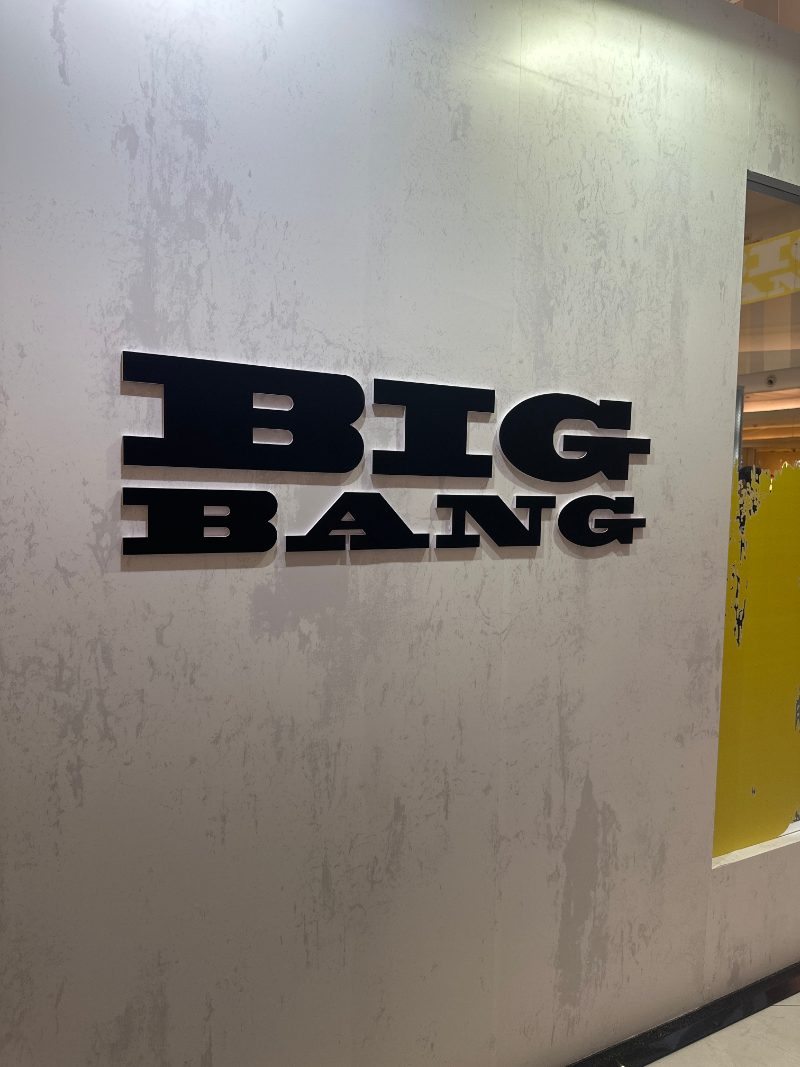 Мерч BIGBANG WORLD TOUR 2026-2027 XX:Cosmos