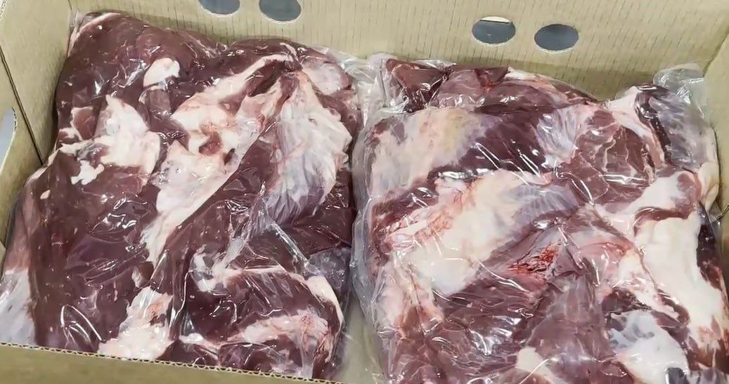 Мясо котлетное. Цена 850 р/кг, средний вес упак. 4,5 кг