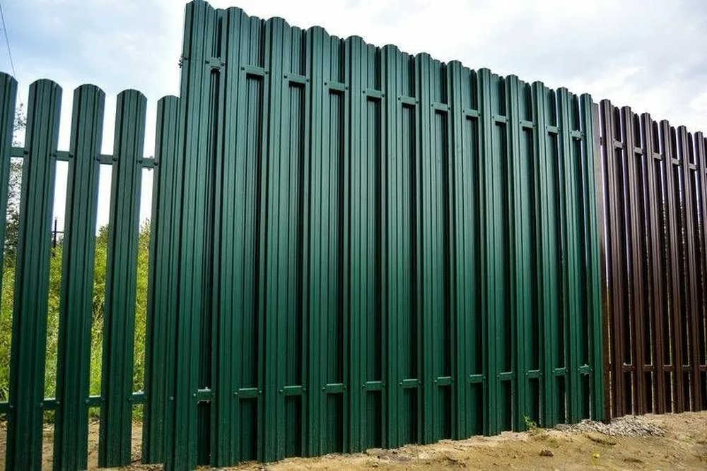 Забор металлоштакетник, высота 1800мм