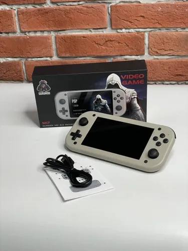 4/2 Консоль игровая