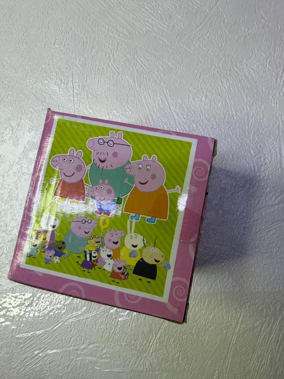 И9 Сюприз Пеппа