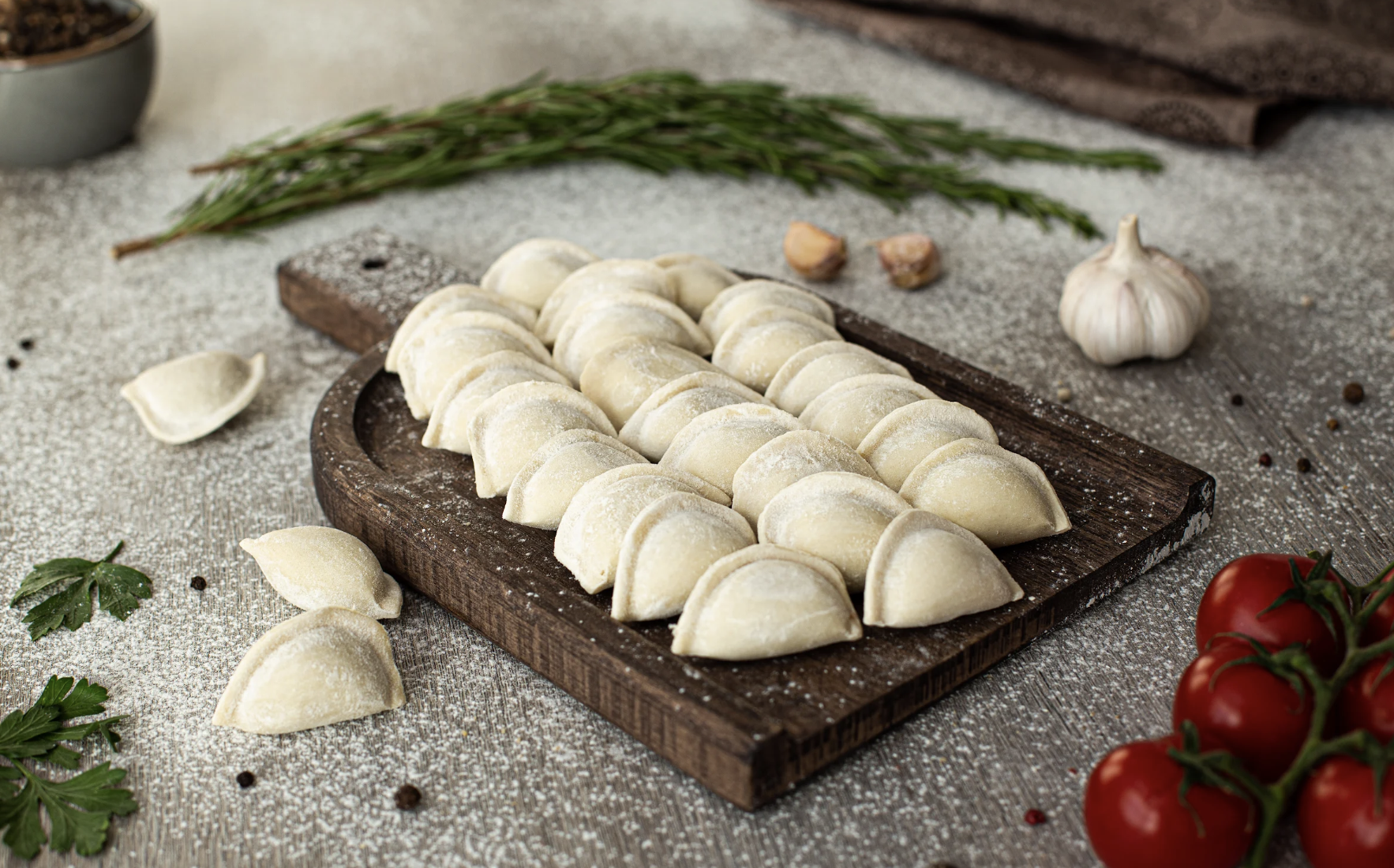 Жалсабон пельмени куриные с сыром 0,8 кг