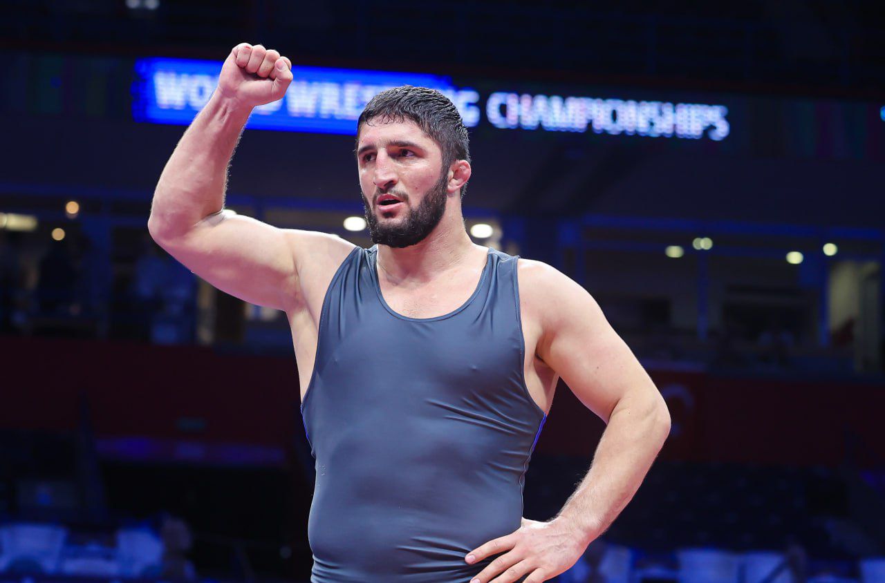 Дагестанские вольники завоевали десять медалей на международном турнире в Тиране