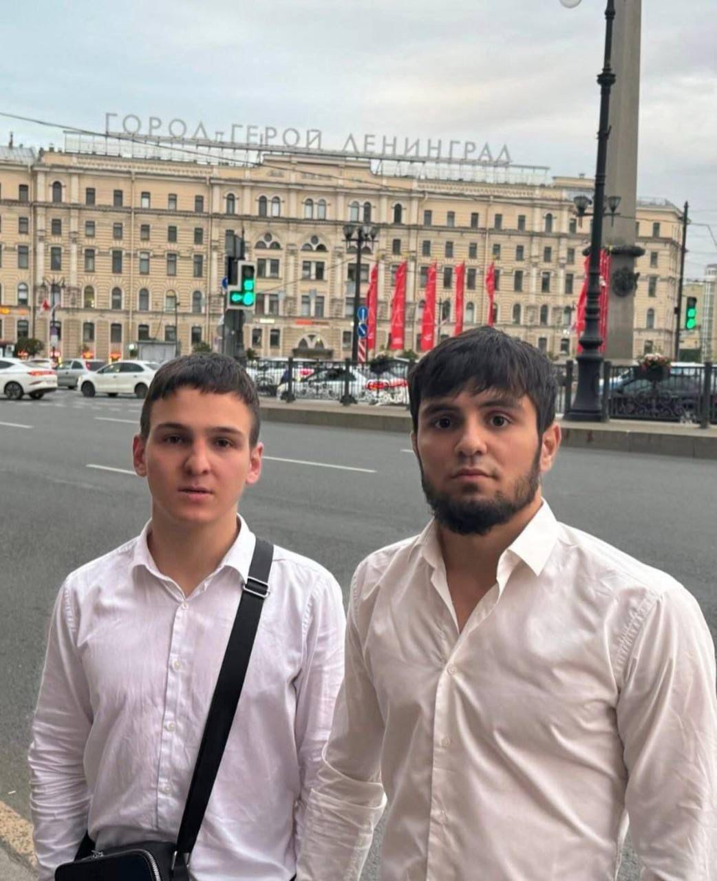 Два брата спасли девушку от нападения в Питере