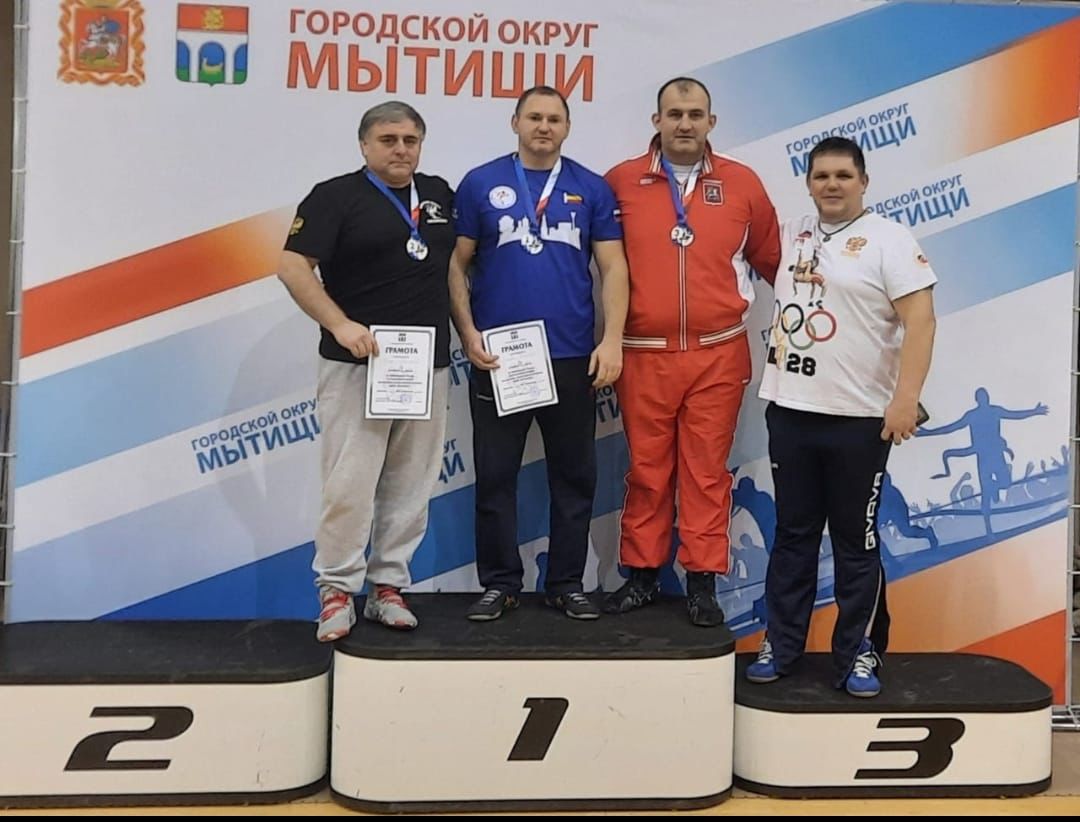 Дагестанские борцы-ветераны завоевали шесть медалей на чемпионате России