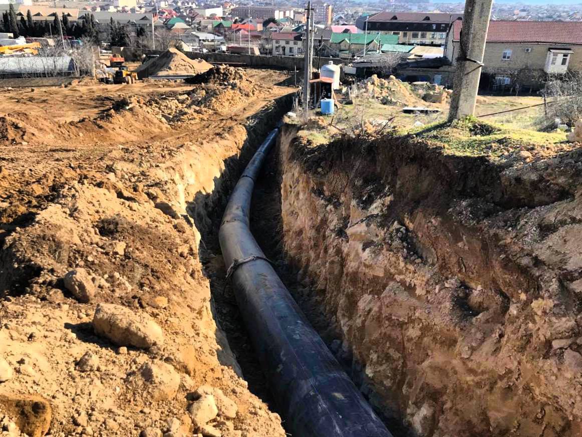 В Махачкале модернизируют водопровод на участке от улицы Магидова до улицы Мирзабекова