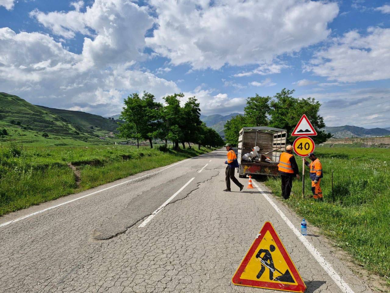 Дорожники Дагестана продолжают благоустройство дорожной инфраструктуры