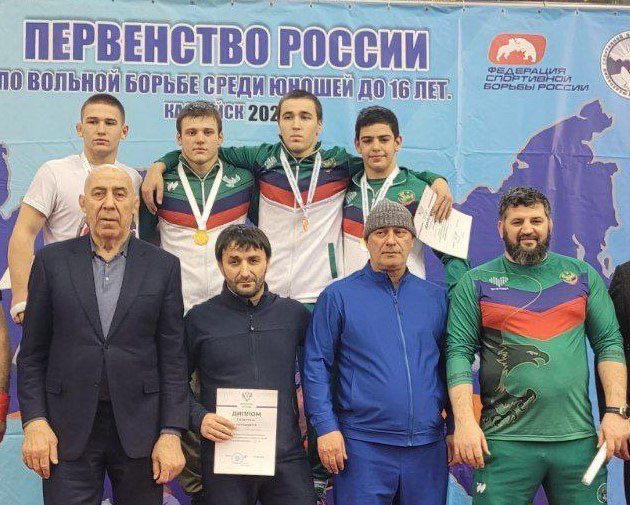 Дагестанские борцы завоевали шесть медалей на первенстве России U-16 в Каспийске