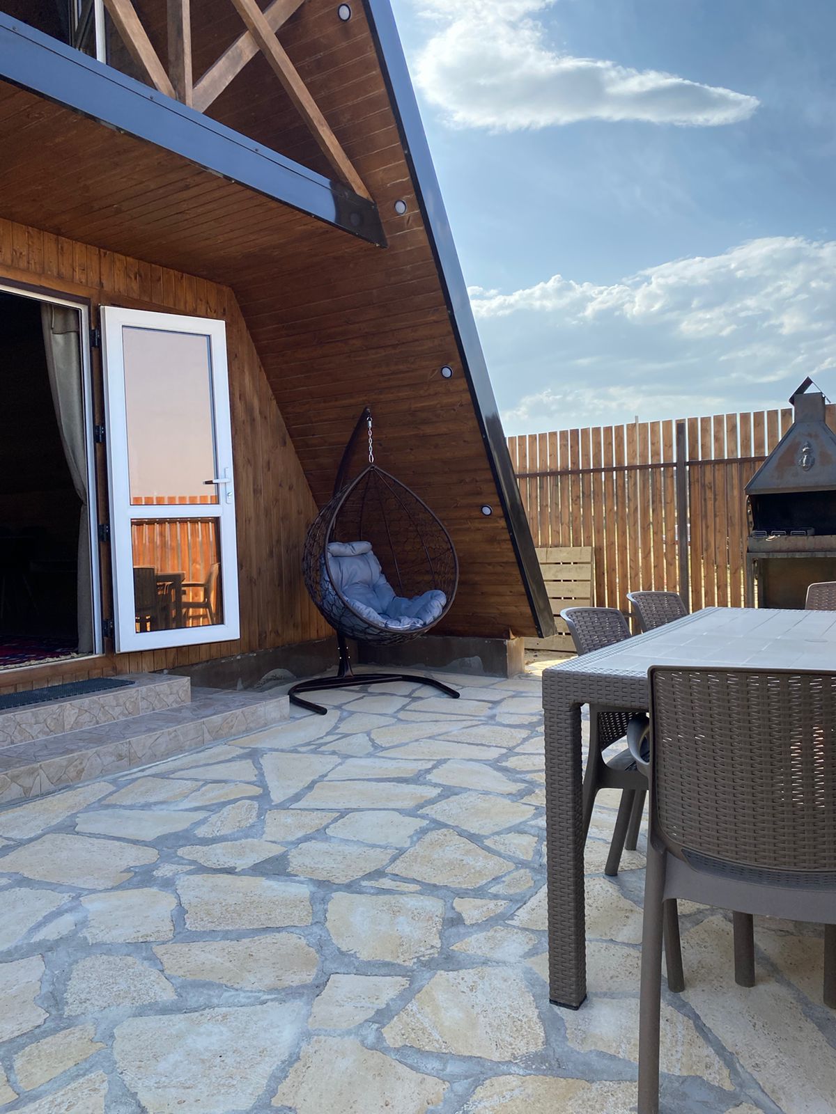 Каякентский район с. Инчхе ул. Морская 18/4