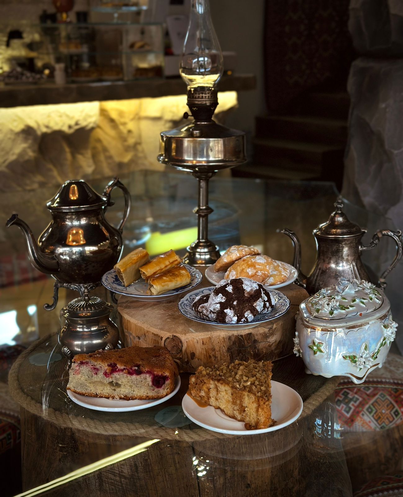 Кафе "Годекан" с. Гуниб ул. Имама Шамиля 3б