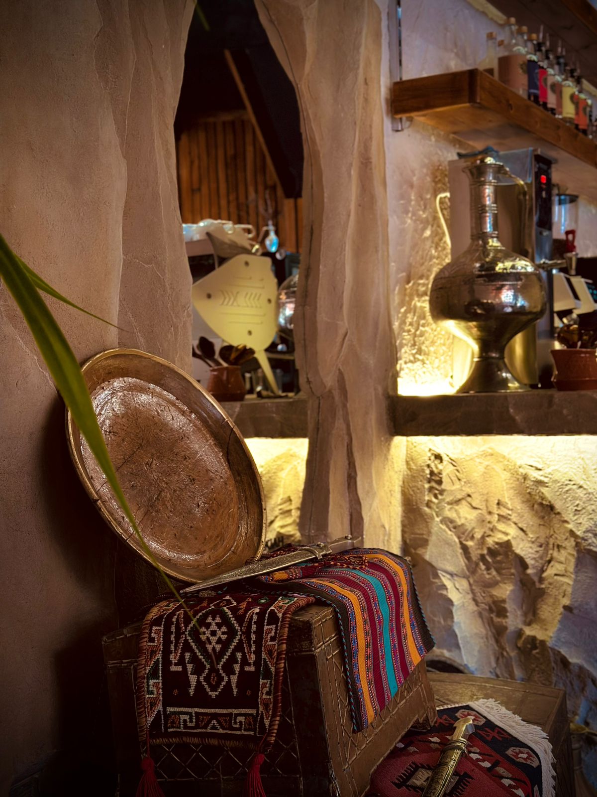 Кафе "Годекан" с. Гуниб ул. Имама Шамиля 3б