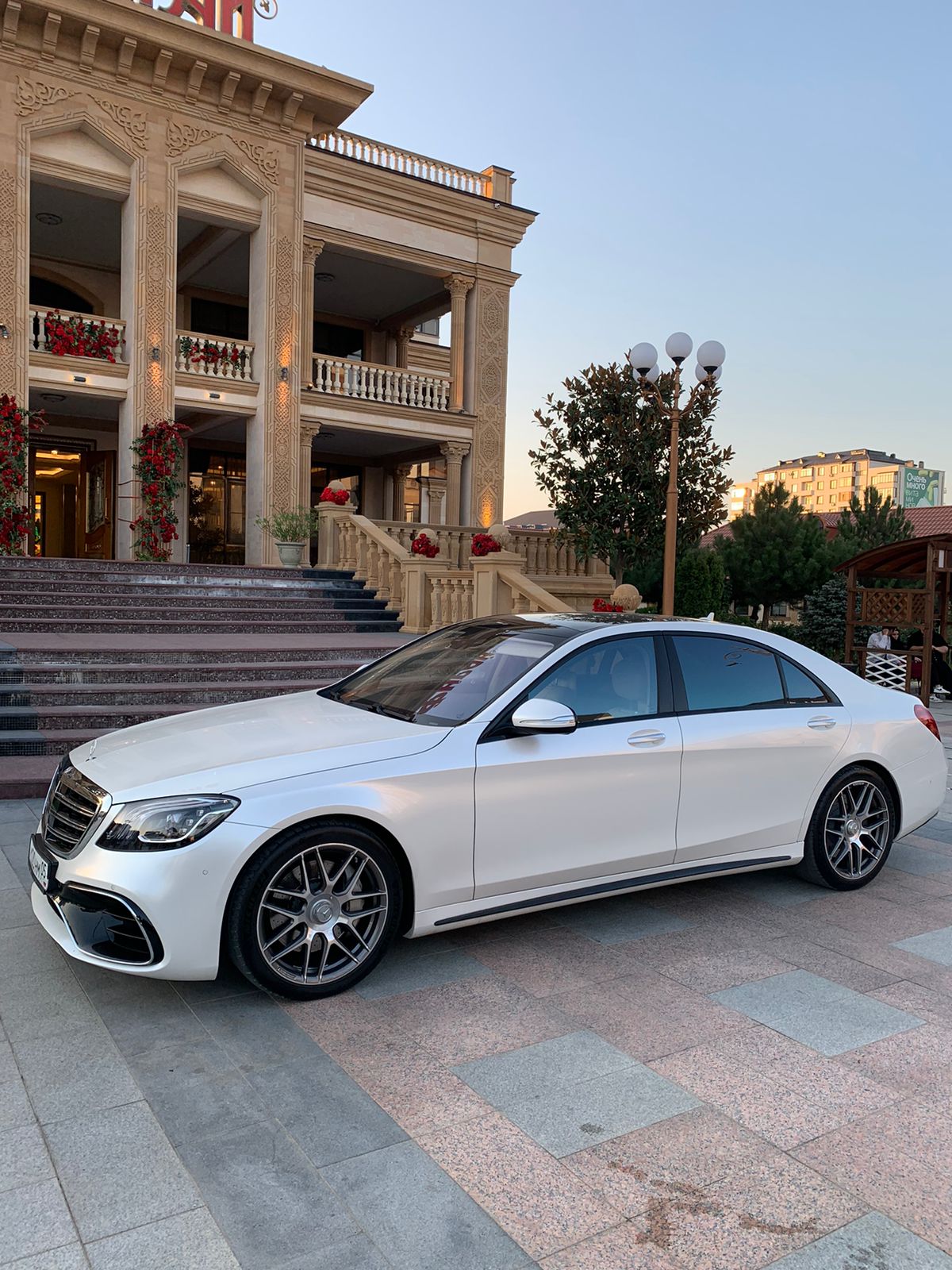 Прокат авто с водителем