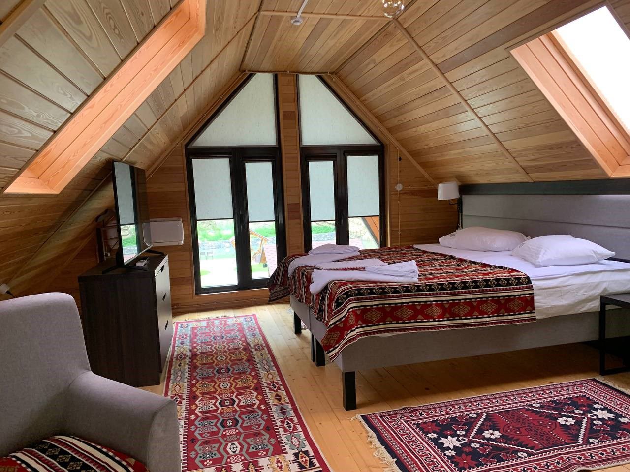 Горный отель "Белые Журавли"