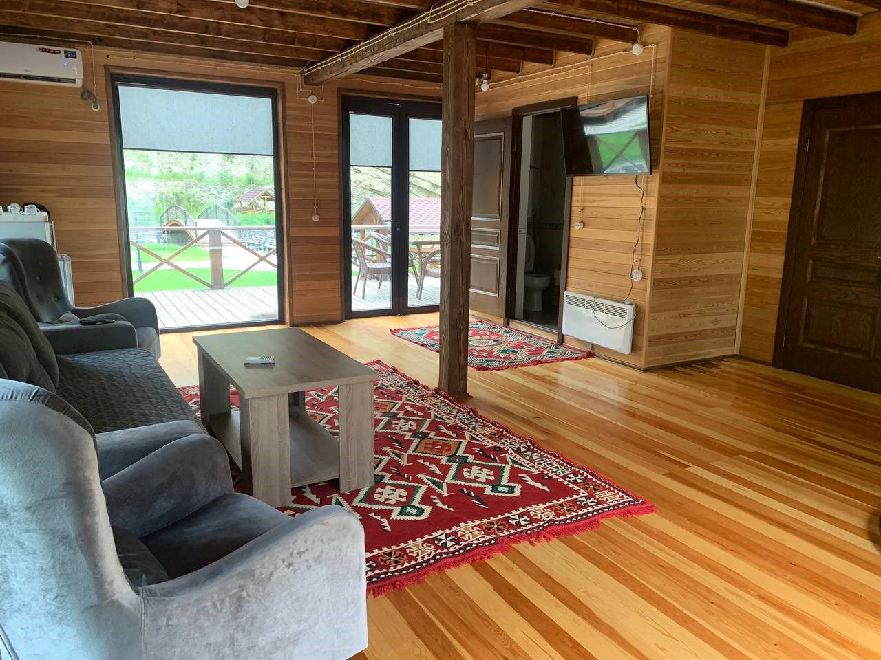 Горный отель "Белые Журавли"