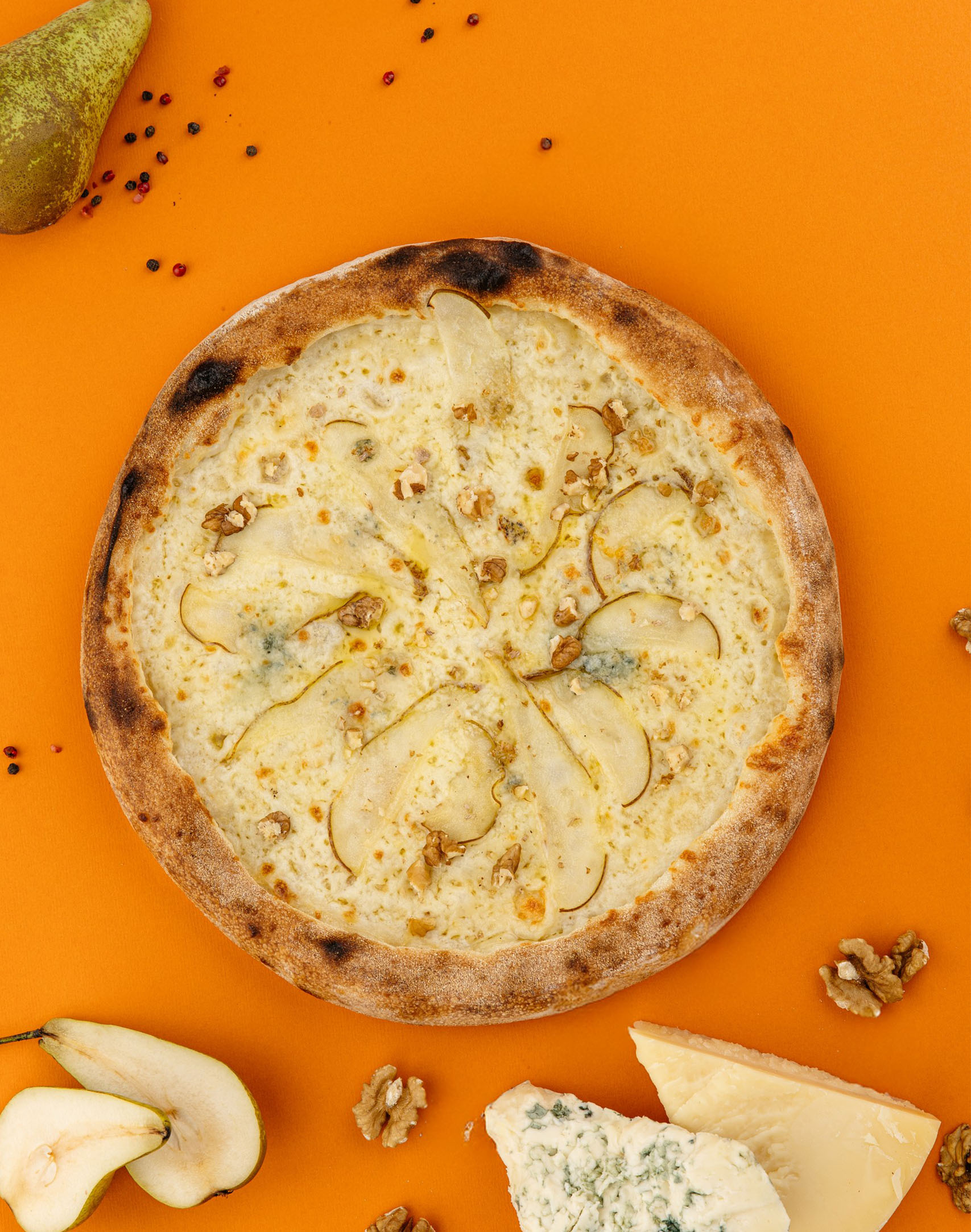 Пицца Груша горгонзола